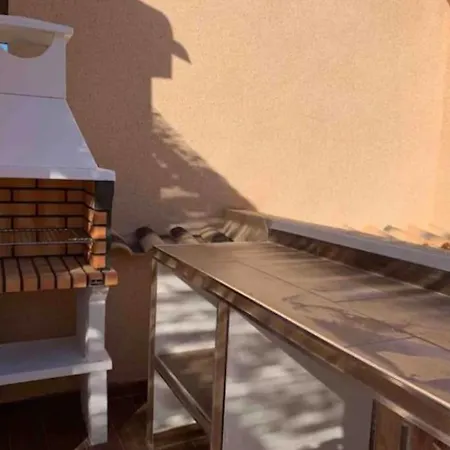 En La Playa Con Terraza Soleada, Jacuzzi, Solarium, Piscina Comunitaria
