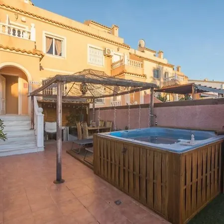 En La Playa Con Terraza Soleada, Jacuzzi, Solarium, Piscina Comunitaria *