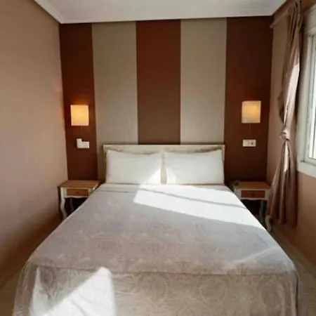 아파트 Casa,solarium,barbacoa,piscina 그란 알라칸트